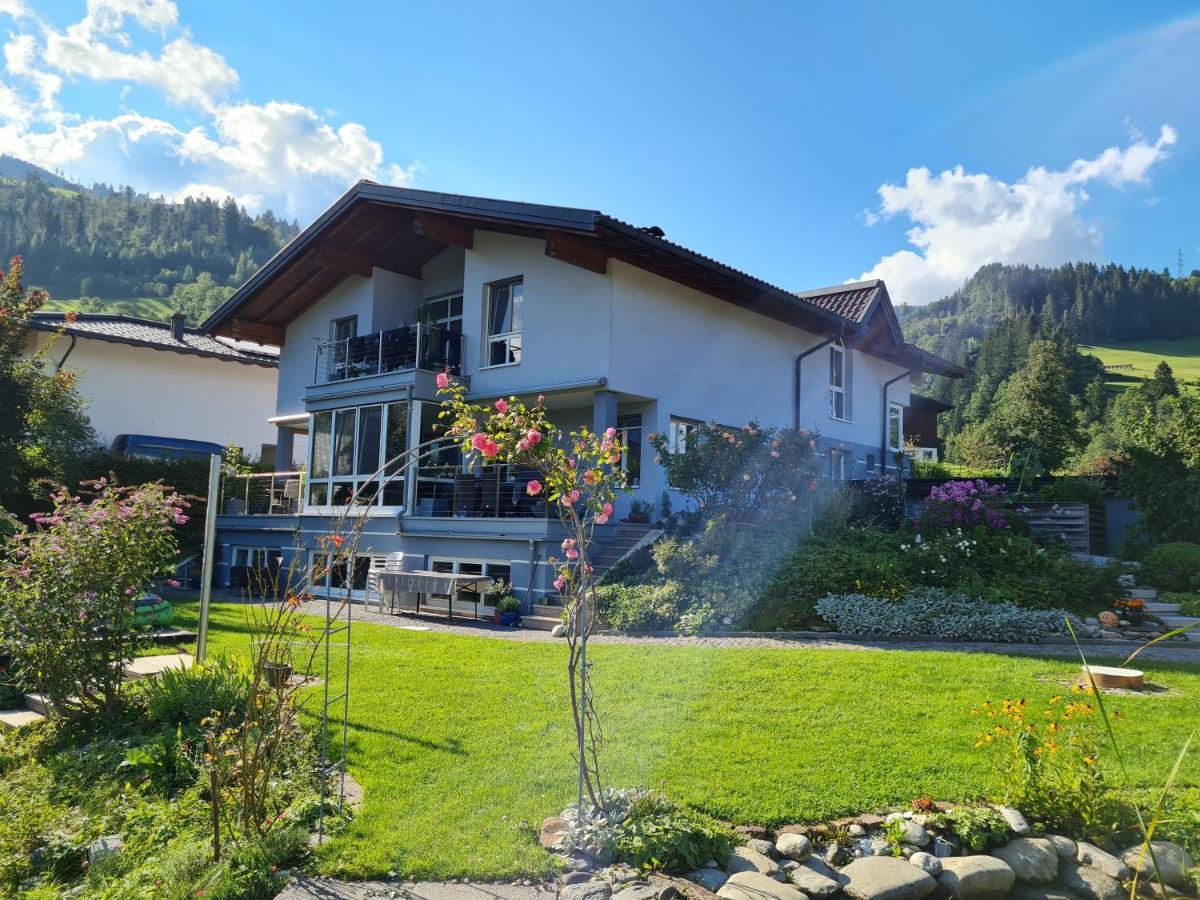 Apartment Familie Gruenauer Sankt Johann im Pongau Bagian luar foto